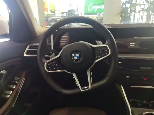 BMW 3 Series — Фото автомобиля 14