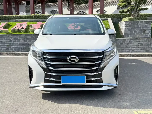 GAC Trumpchi M8 — Фото автомобиля 2