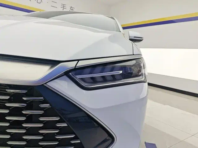 BYD Qin PLUS — Фото автомобиля 5