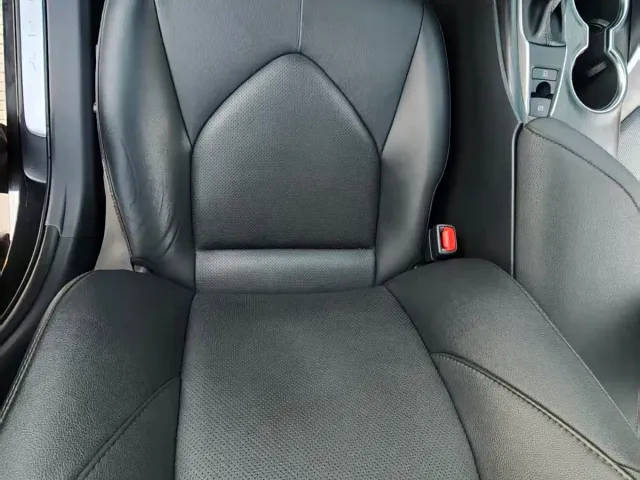 Toyota Camry — Фото автомобиля 16