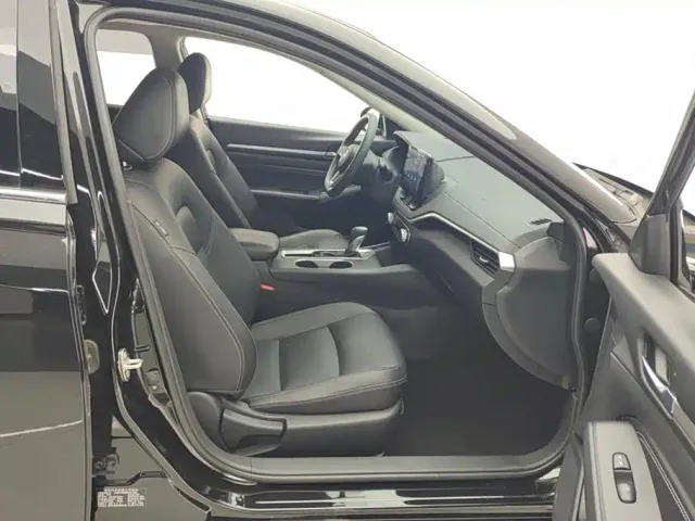 Nissan Teana — Фото автомобиля 8