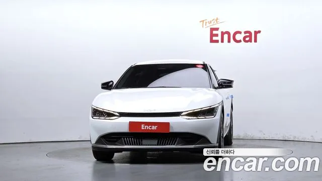 Kia EV6 — Фото автомобиля 3