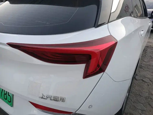 Buick Velite 6 — Фото автомобиля 7