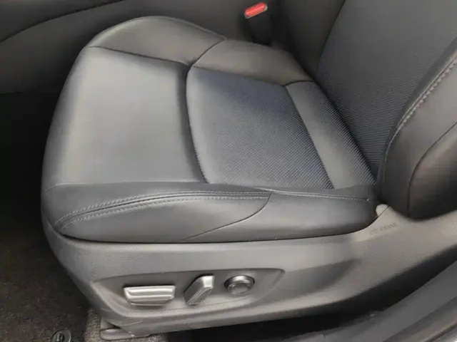 Toyota IZOA — Фото автомобиля 20