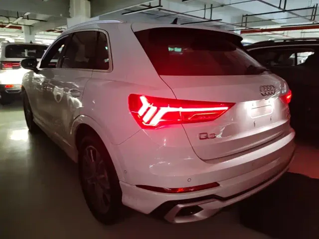 Audi Q3 — Фото автомобиля 4
