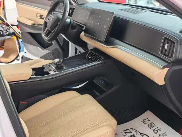 BYD Song Pro — Фото автомобиля 8