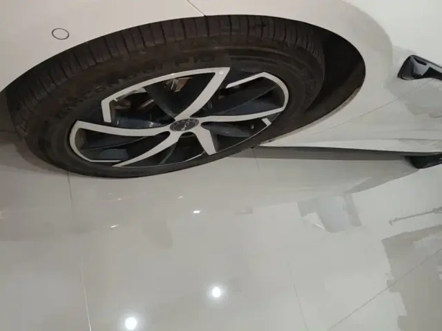 BYD Seal 07 DM-i — Фото автомобиля 22