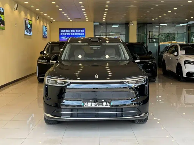 Aito M7 — Фото автомобиля 2