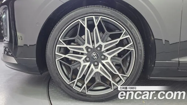 Hyundai Grandeur GN7 — Фото автомобиля 5