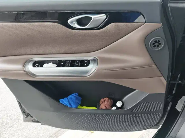 GAC Trumpchi E8 — Фото автомобиля 7