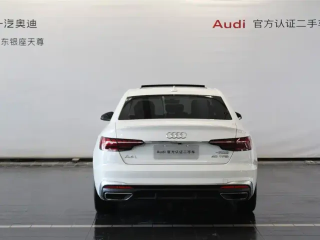 Audi A4L — Фото автомобиля 6