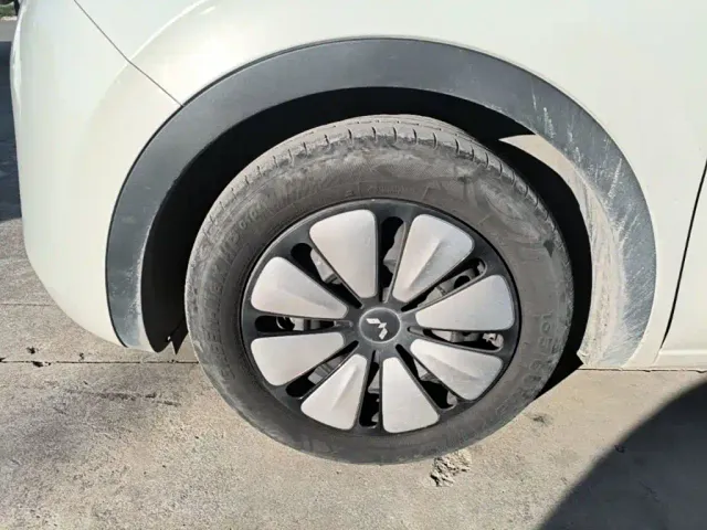 Wuling Bingo — Фото автомобиля 22