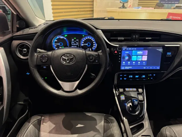 Toyota Corolla Twin Engine E+ — Фото автомобиля 15