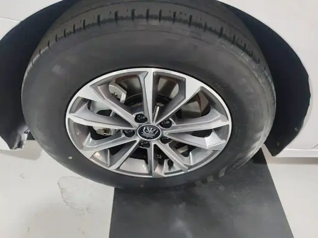 BYD Qin PLUS — Фото автомобиля 22