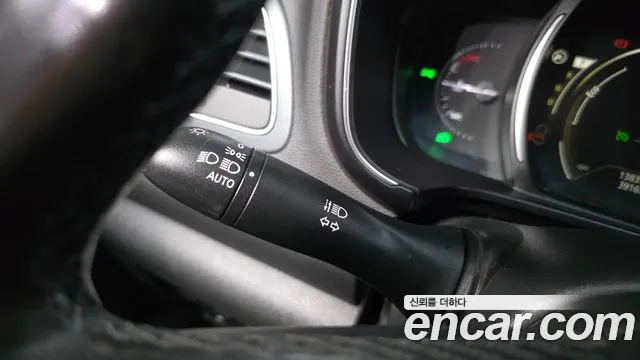 Renault-KoreaSamsung QM6 Новый QM6 2.0 LPe LE Signature 2WD — Фото автомобиля 23