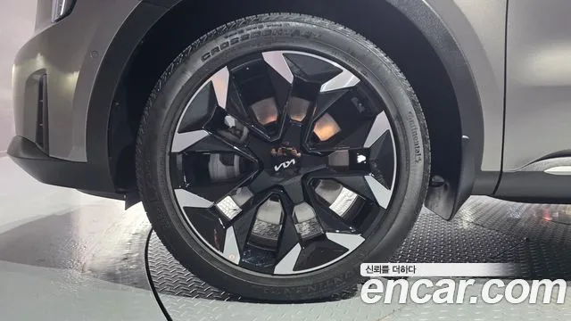 Kia Sorento — Фото автомобиля 5