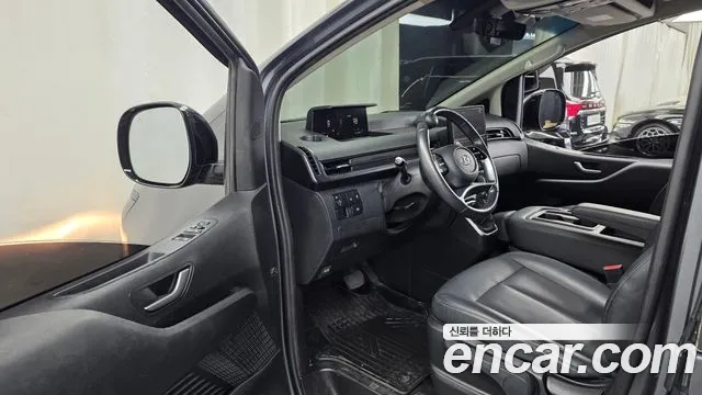 Hyundai Staria Staria L3.5 Карго 3 места — Фото автомобиля 3