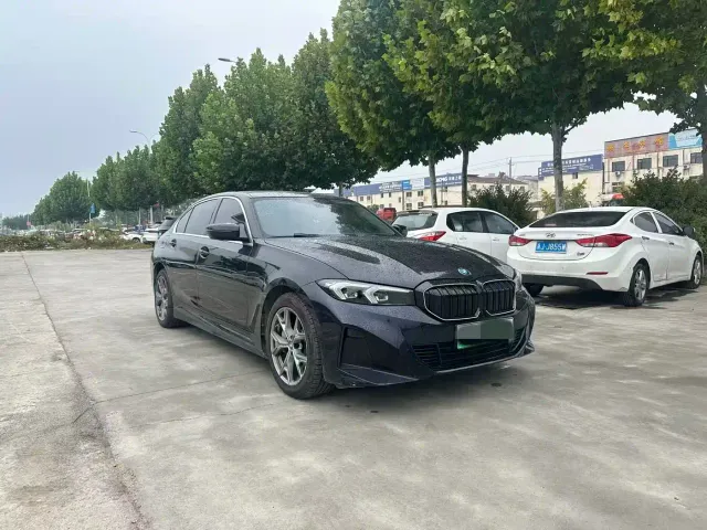BMW i3 — Фото автомобиля 2
