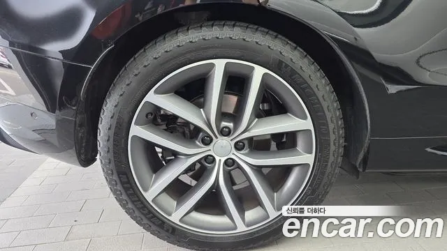 Land Rover Range Rover Sport — Фото автомобиля 5