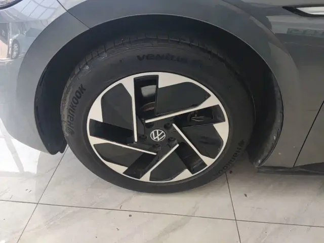 Volkswagen ID.3 — Фото автомобиля 22