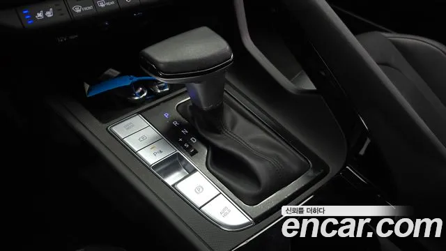 Hyundai Avante CN7 — Фото автомобиля 9