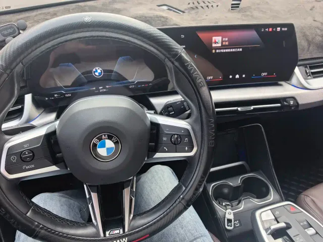 BMW X1 — Фото автомобиля 12