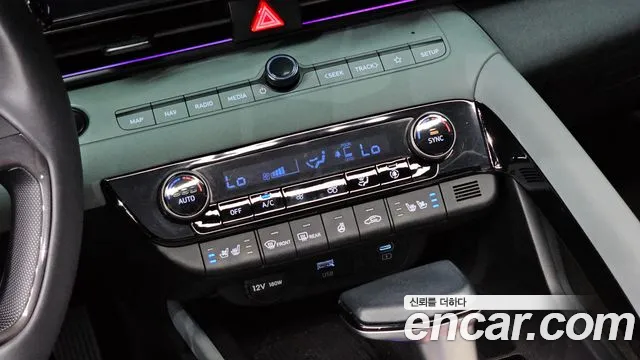 Hyundai AVANTE Новый Avante (CN7) — Фото автомобиля 28