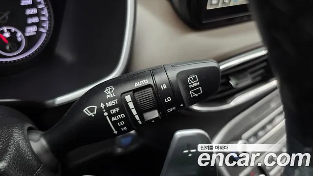Hyundai Santa Fe New — Фото автомобиля 16