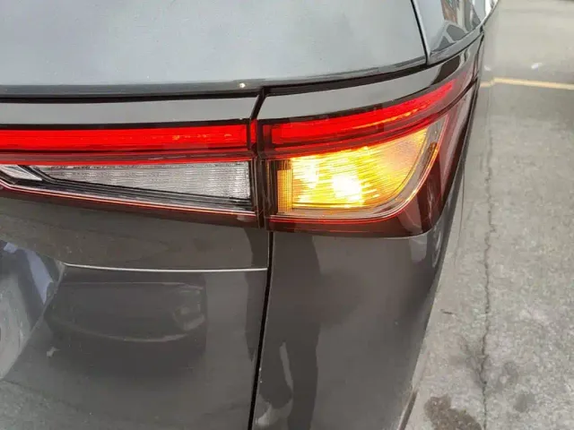 Wuling Jiachen — Фото автомобиля 7