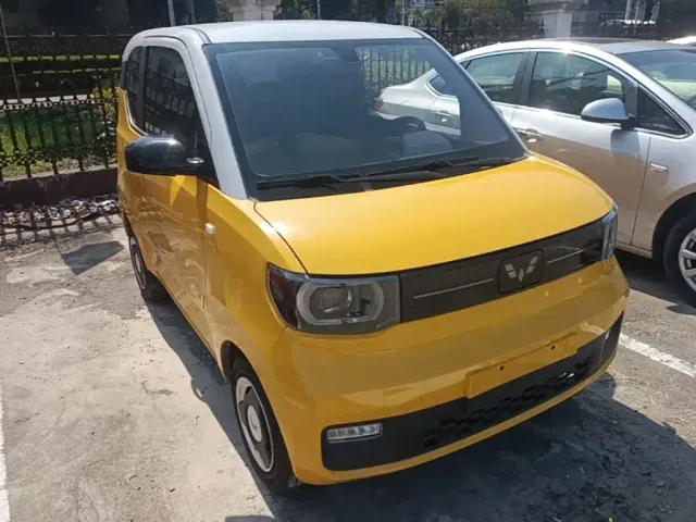 Wuling Hongguang Mini EV — Фото автомобиля 3