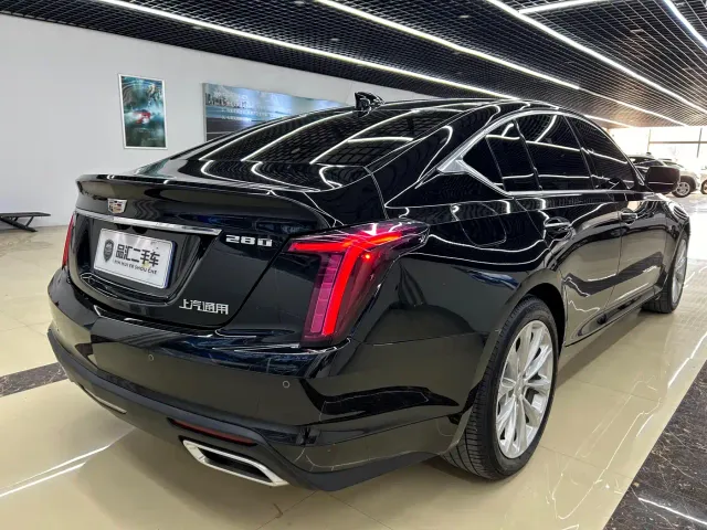Cadillac CT5 — Фото автомобиля 6