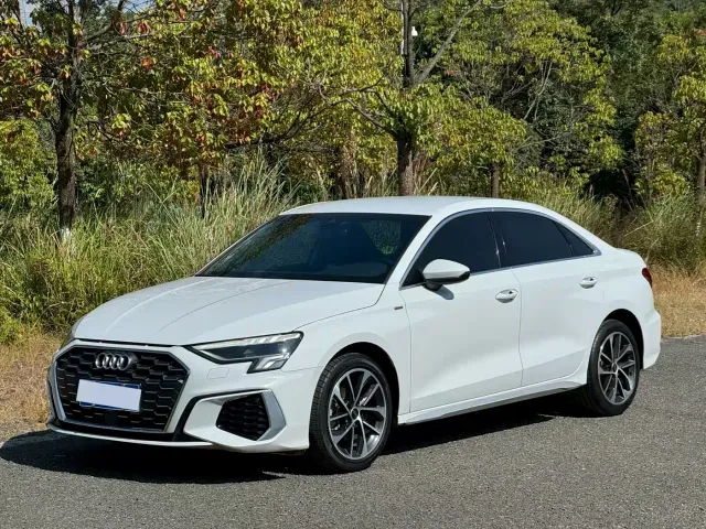 Фотография автомобиля — Audi A3