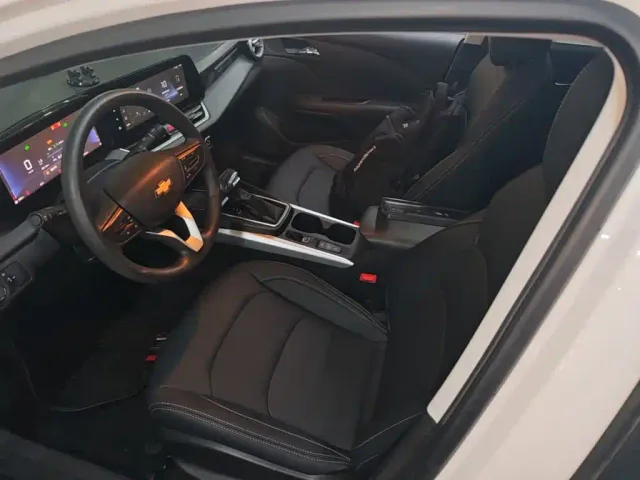 Chevrolet Monza — Фото автомобиля 14