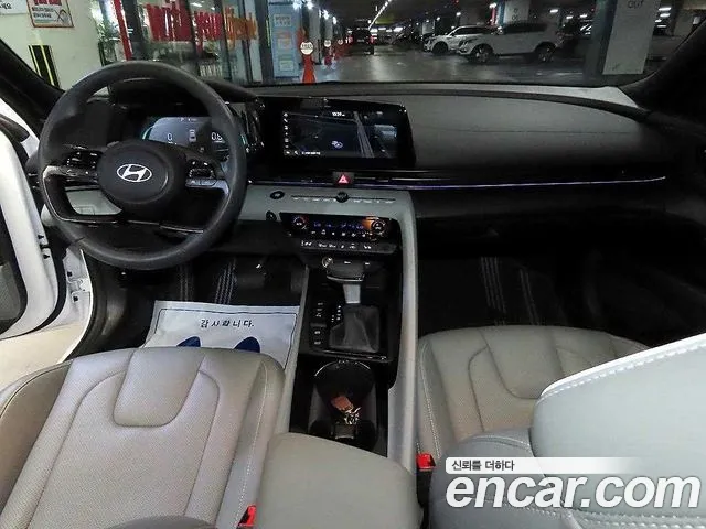 Hyundai Avante CN7 — Фото автомобиля 7