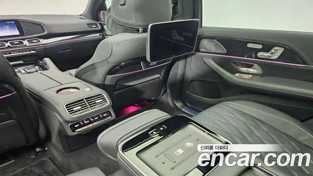 Mercedes-Benz GLS-Class — Фото автомобиля 14