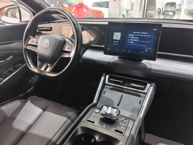 BYD Qin L — Фото автомобиля 14