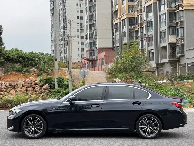 BMW 3 Series — Фото автомобиля 8