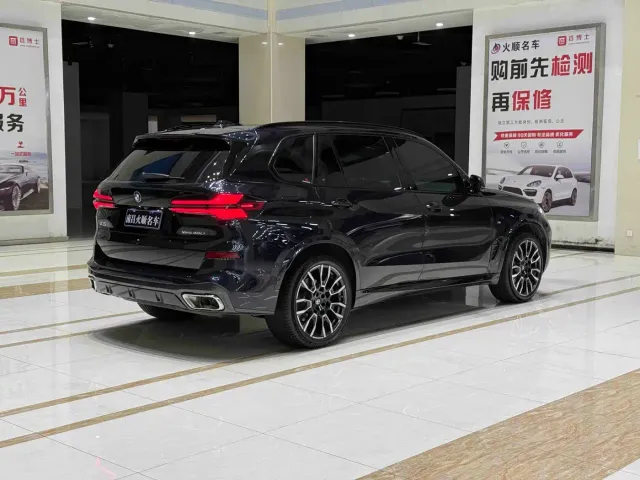 BMW X5 — Фото автомобиля 5
