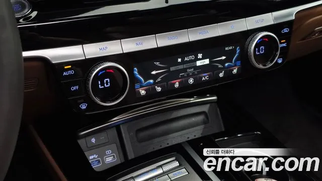 Genesis G80 Бензин 2.5 турбо AWD — Фото автомобиля 20