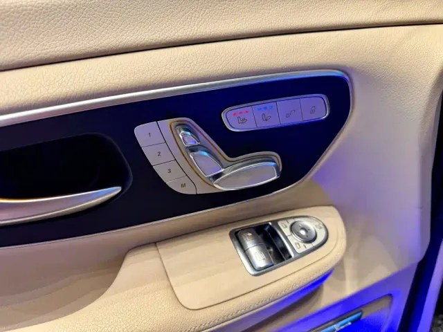 Mercedes-Benz V-Class — Фото автомобиля 8