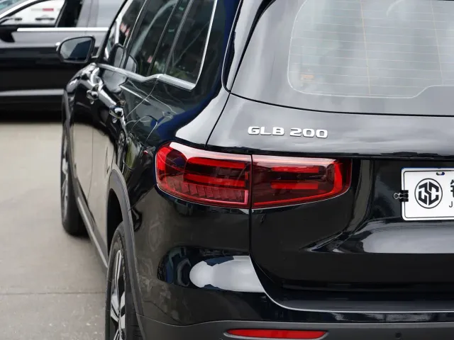 Mercedes-Benz GLB-Class — Фото автомобиля 15