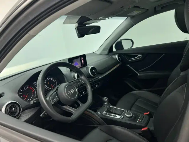 Audi Q2L — Фото автомобиля 14