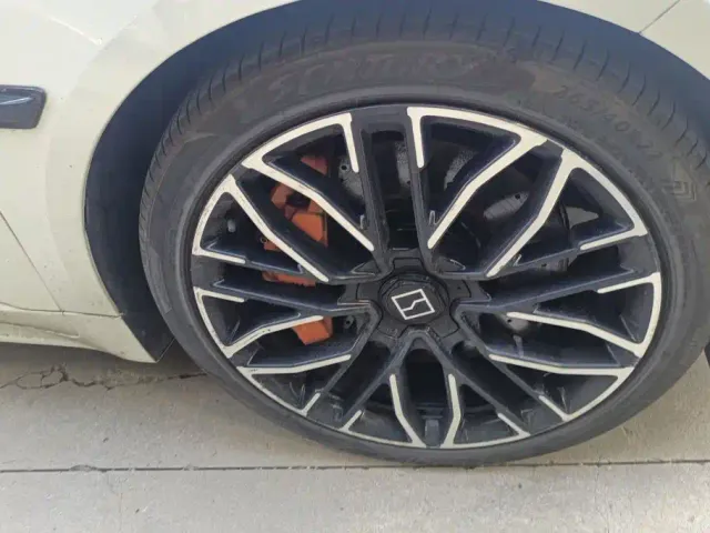 Zeekr 001 — Фото автомобиля 6
