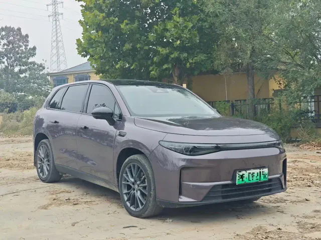 Leapmotor C10 — Фото автомобиля 3