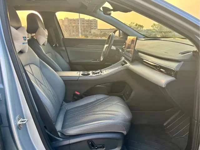 Geely Galaxy L6 — Фото автомобиля 11