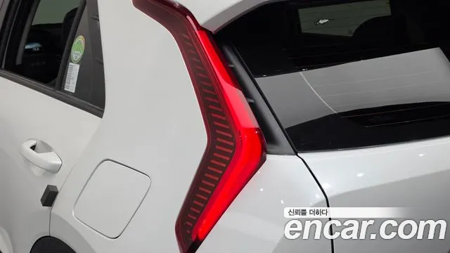 Kia Niro The All New Niro Prestige — Фото автомобиля 20