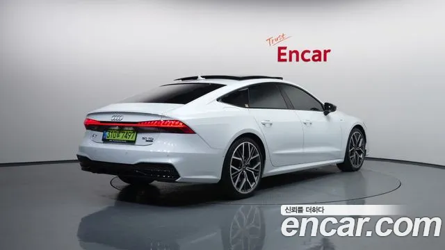 Audi A7 — Фото автомобиля 2