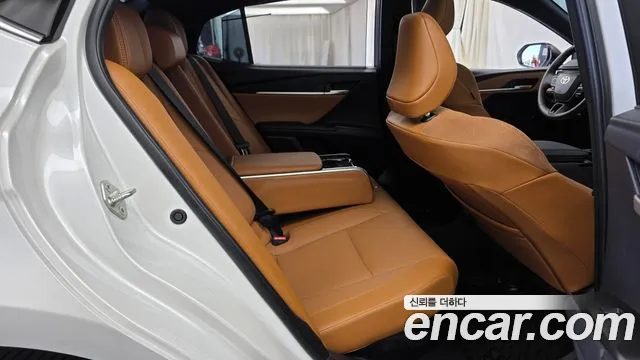 Toyota Camry XV80 — Фото автомобиля 11