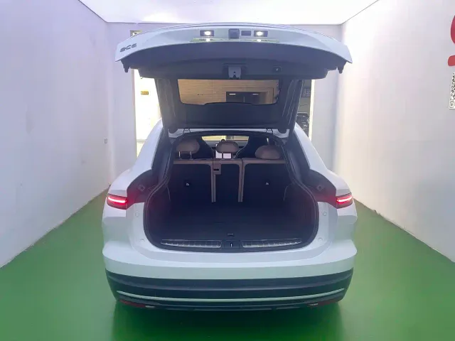 Nio EC6 — Фото автомобиля 17