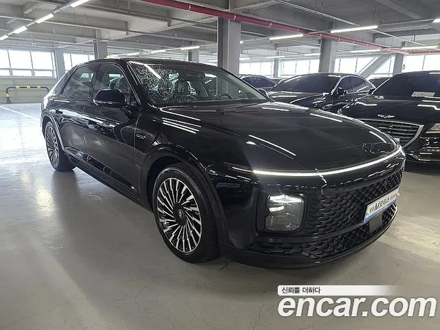 Hyundai Grandeur Grandeur (GN7) 3.5 Бензин 4WD — Фото автомобиля 14